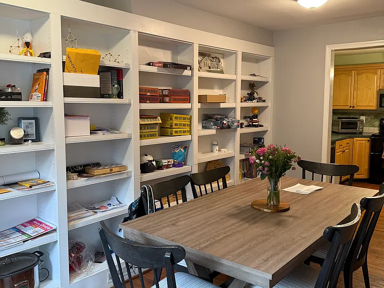 15045 Holleyside Dr — Photo 3