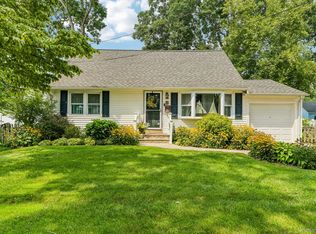 75 Hale Road, North Babylon, NY 11703