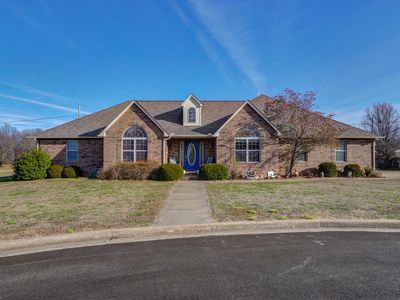 906 Lakeview Drive, Aurora, MO, 65605