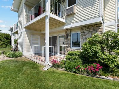 877 S 16th Ct UNIT B1, Sturgeon Bay, WI, 54235