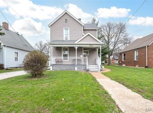 913 W Main St, Collinsville, IL