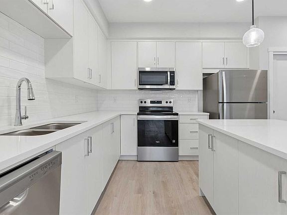 5th image of 655 N Shawnee Sq SW #312