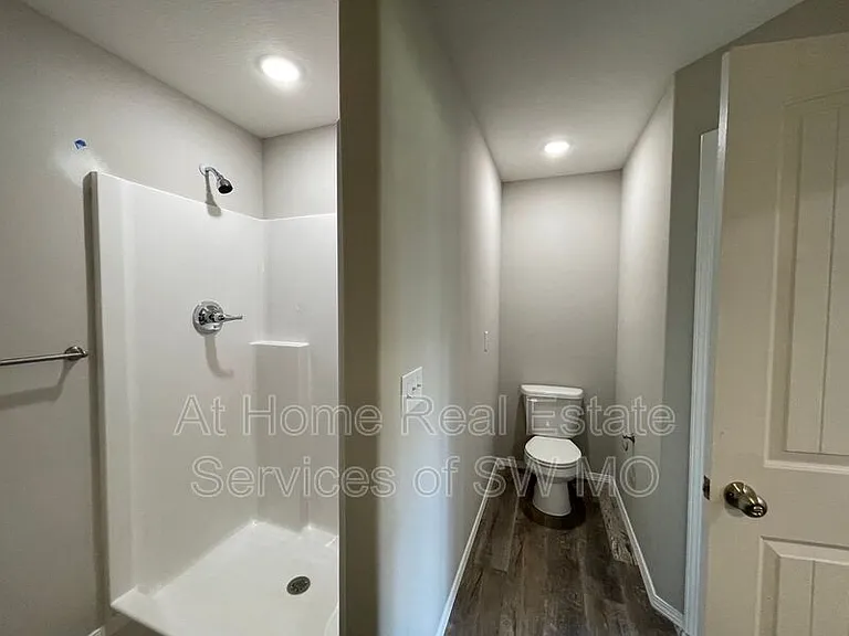 353 Rabbit Run St — Photo 15