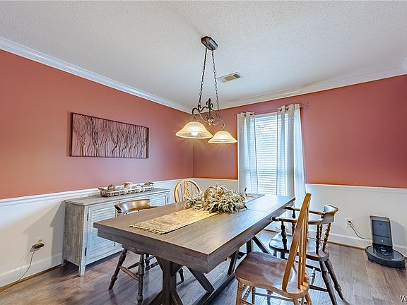 3rd image of 11917 Dunston Cir