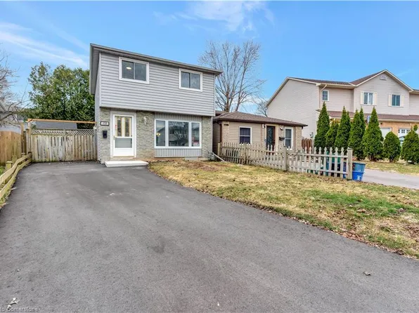458 Pinetree Cres, Cambridge, ON N3H 4X5