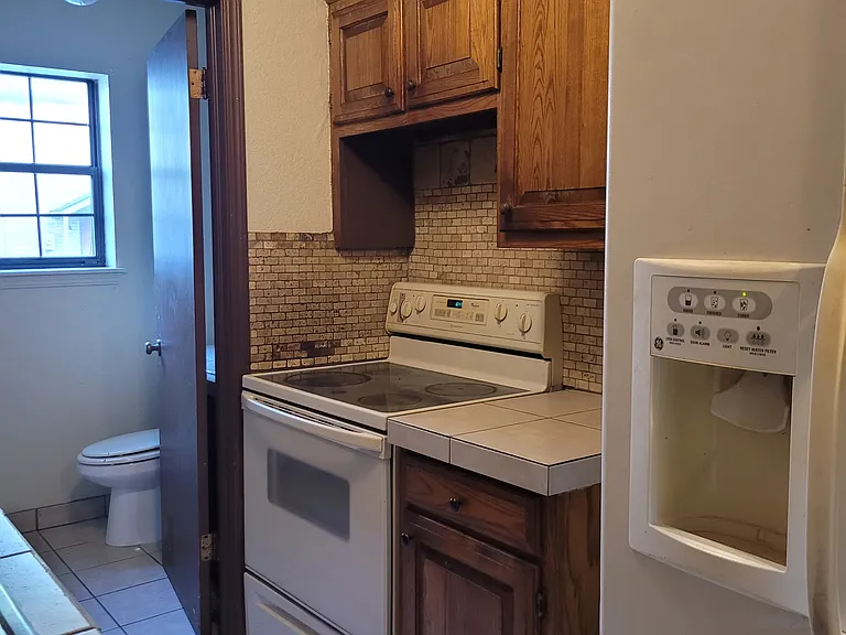 2720 SW 74th St #34 — Photo 6