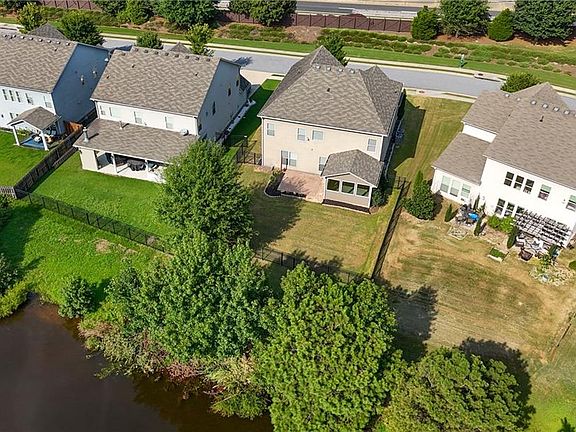 5th image of 2228 Lakeview Bend Way