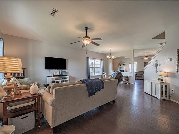 4th image of 11748 E Creek Ln