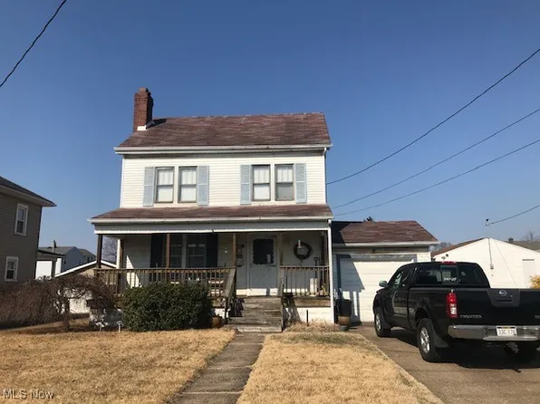 3821 Woodlawn Way, Weirton, WV 26062