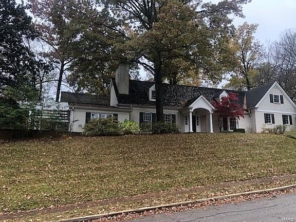 2nd image of 510 Baker Ave