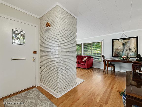 2nd image of 111 W Eggleston Ave