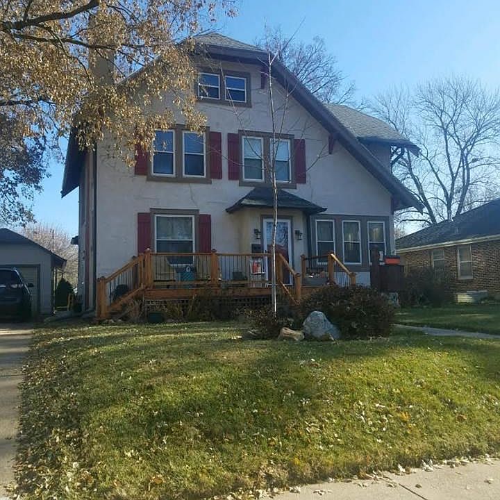 910 N 11th St Beatrice NE 68310 Zillow