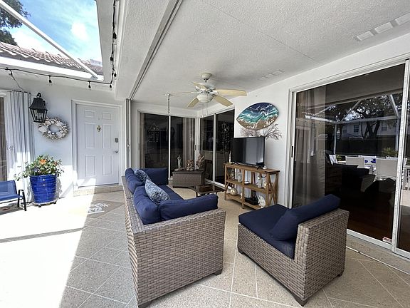2nd image of 7204 Geminata Oak Ct