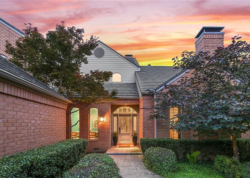 7702 Lakecrest Cir, Irving, TX 75063 Zillow
