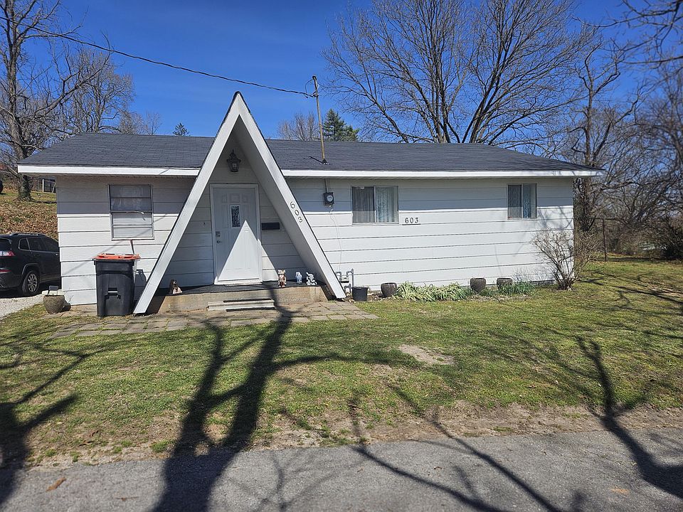 1st image of 603 W 1st Street
