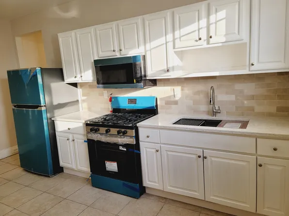 153 Isabella Ave #2A, Newark, NJ 07106