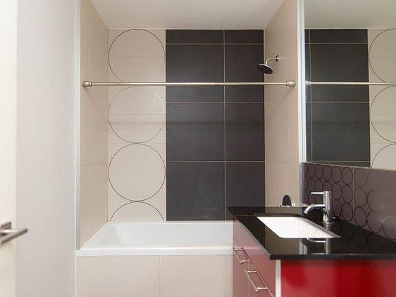 3rd image of 114 Troutman St APT 221B