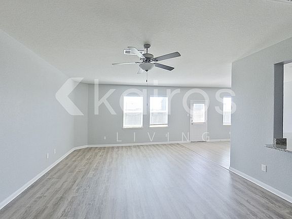4th image of 8411 Hannah Rd