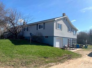 6656 I Rd, Escanaba, MI 49829