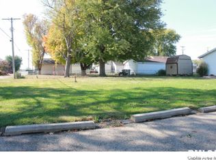 100 E Main St, Sherman, IL 62684