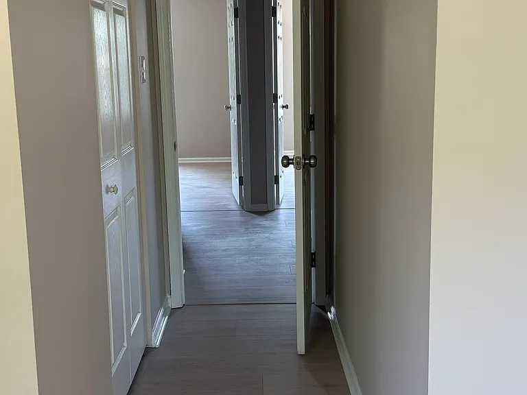 173 Queensbury Pl — Photo 7