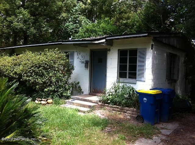 1st image of 6847 Arthur Ct