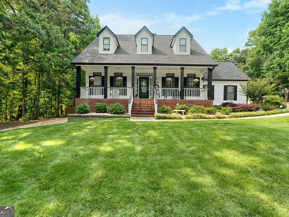 1st image of 140 Timber Ridge Dr