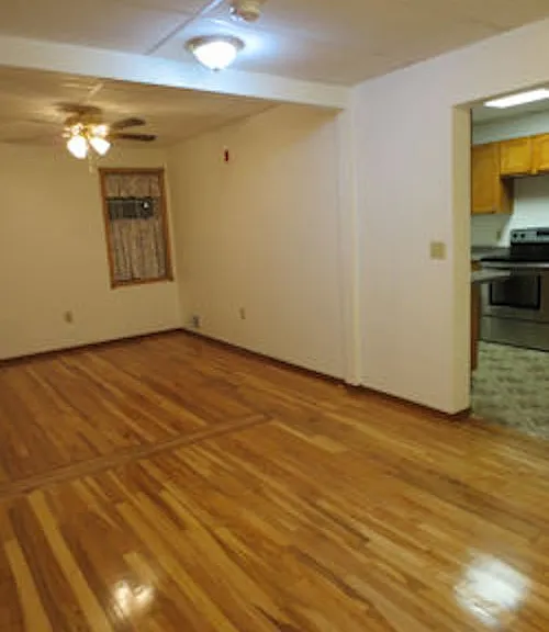 120 N Lake Ave #2 — Photo 4