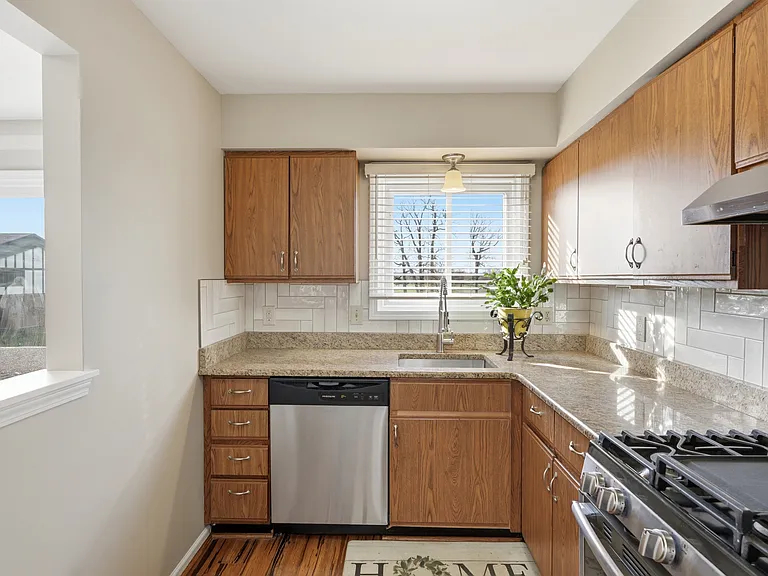 408 Country Club Dr — Photo 13