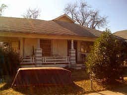 2nd image of 908 E Richmond Ave