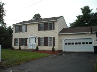 4 Tempo Dr, Nashua, NH 03062