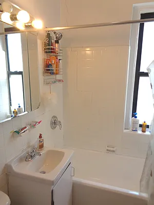 Rented by Metropolitan Equities | media 11