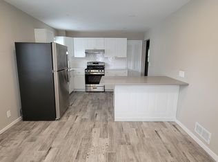 42 Chatsworth Pl, New Rochelle, NY 10801