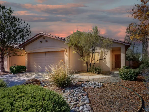 7523 Willow Run Dr NE, Albuquerque, NM 87113