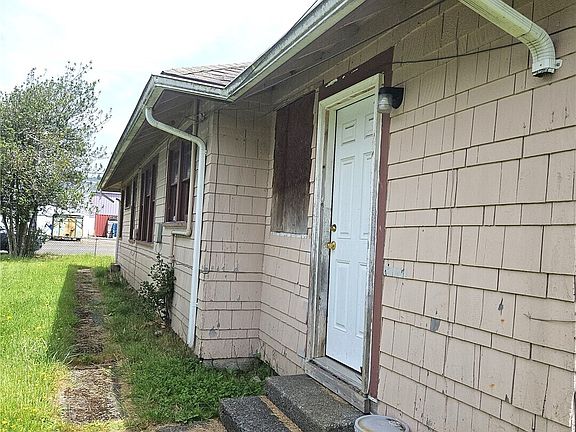 3rd image of 1417 Aberdeen Avenue