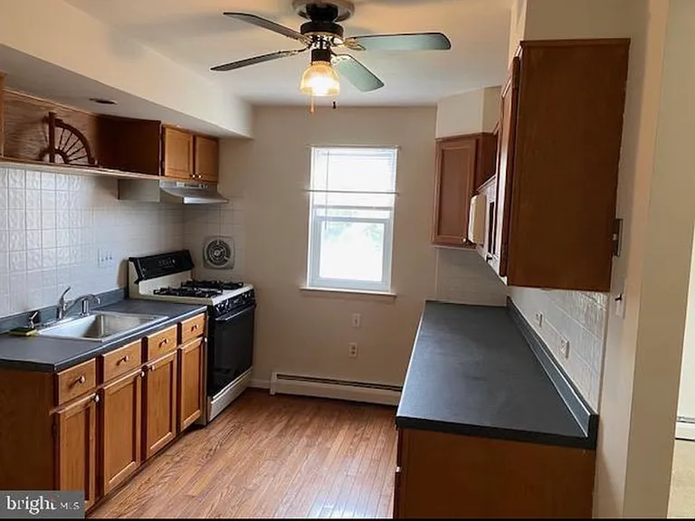 7913 Fillmore St #2 — Photo 3