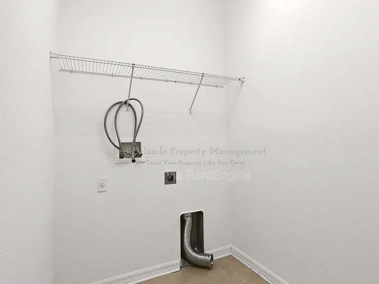 3912 Wind Dancer Cir — Photo 25