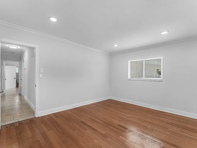 1525 SE 6th St — Photo 23