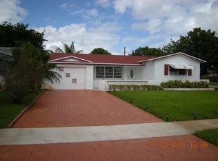 5201 Van Buren St, Hollywood, FL 33021