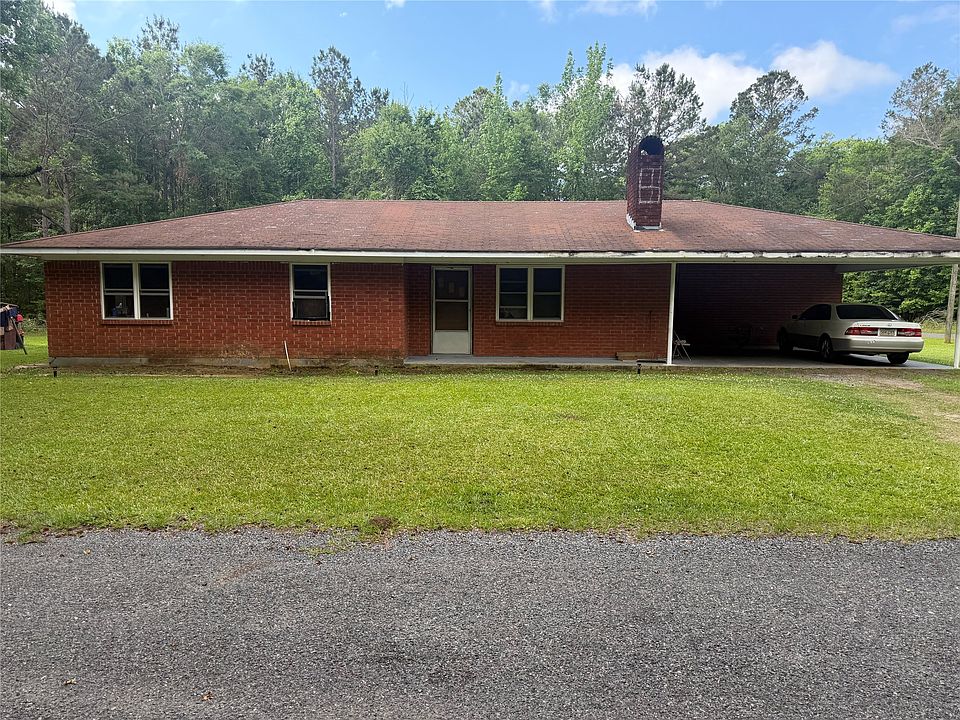 1st image of 104 English Crossing Rd