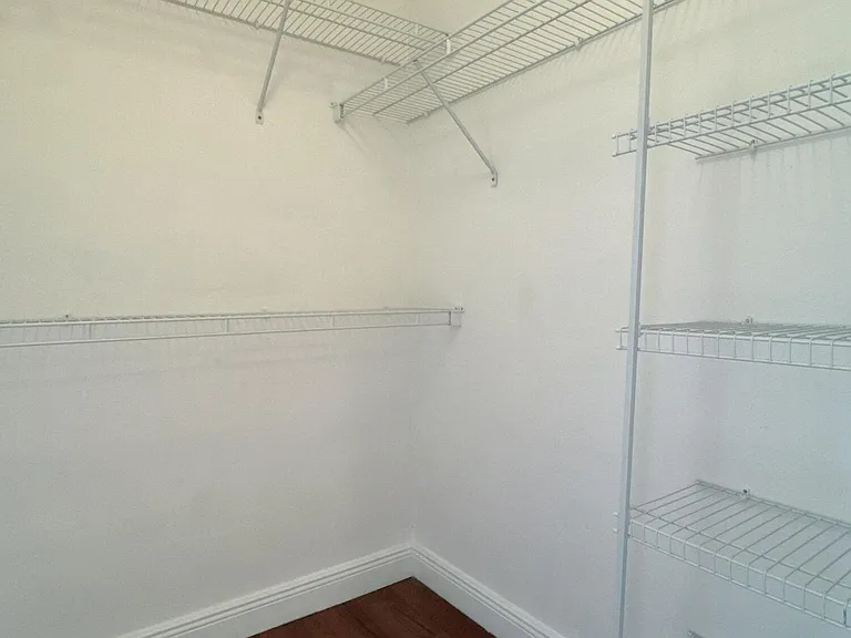 1718 Sawgrass Dr SW — Photo 21