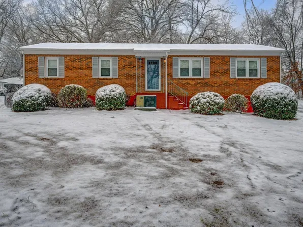 958 Sunnymeade Rd, Rustburg, VA 24588