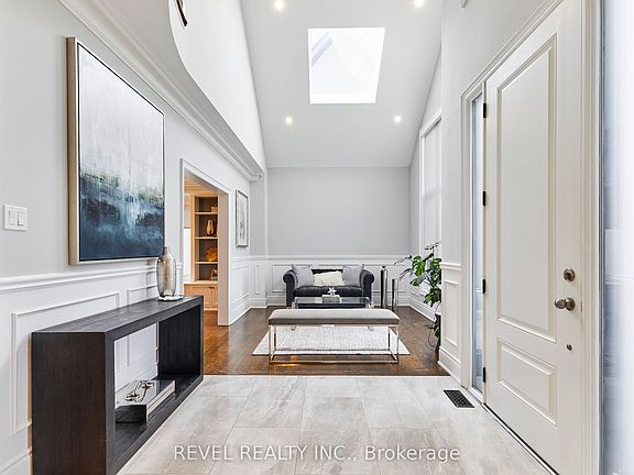 5th image of 475 Poplar Ave