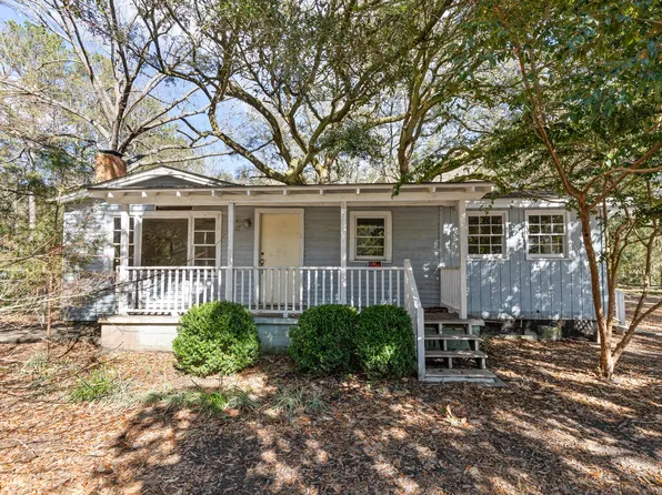 1877 Grover Dr, Johns Island, SC 29455