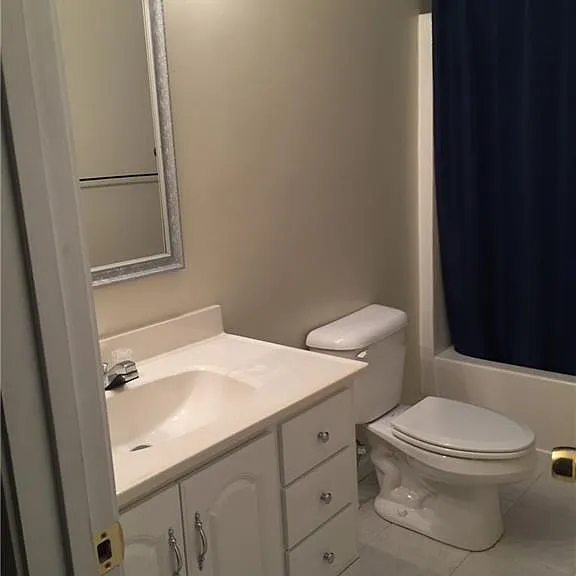 685 Garibaldi St SW — Photo 6