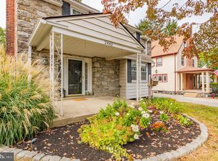 2442 Saint Dennis Ln, Havertown, PA 19083