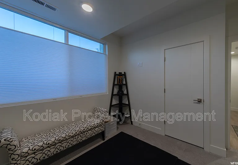 1541 E Talo Ct — Photo 36