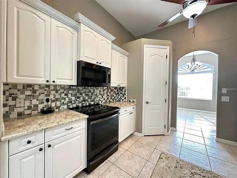 26577 Barranquilla Ave — Photo 9