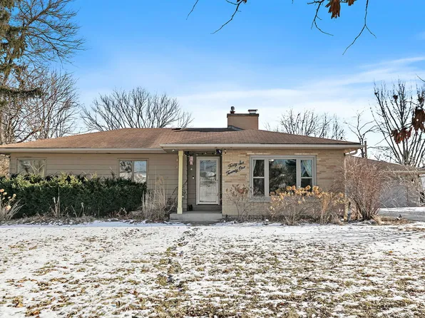 4621 Yender Ave, Lisle, IL 60532