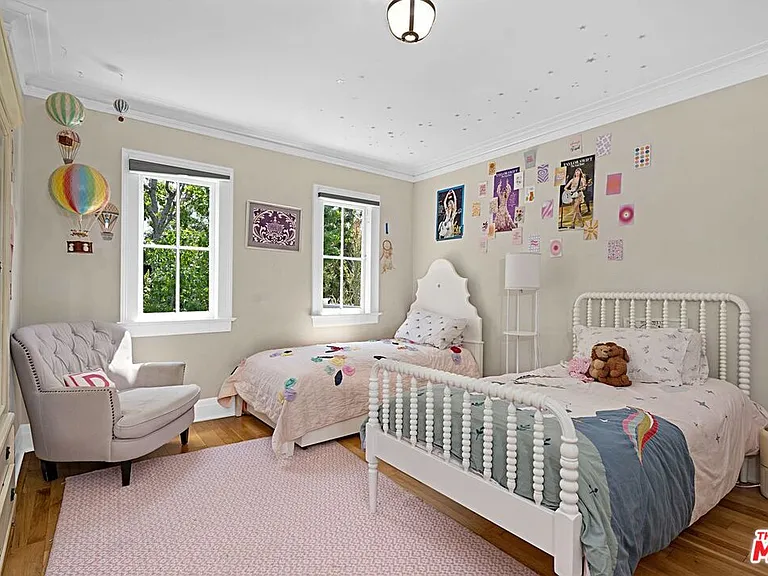 379 N Ridgewood Pl — Photo 27